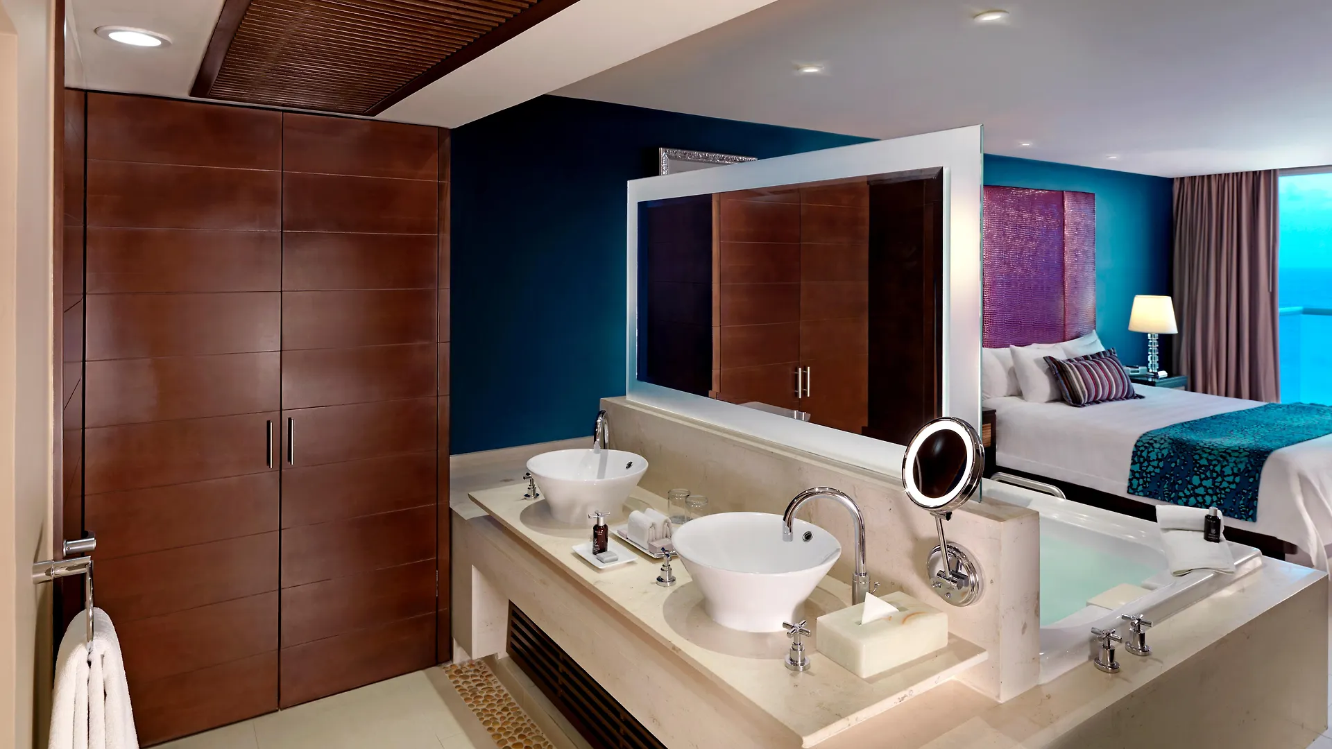 Hard Rock Hotel Cancun 5*,
