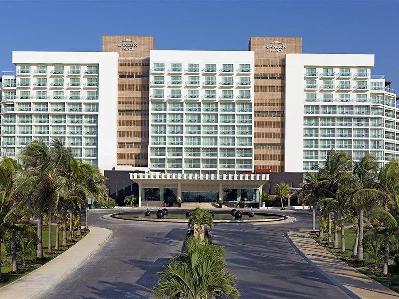 Hard Rock Hotel Cancun Resort