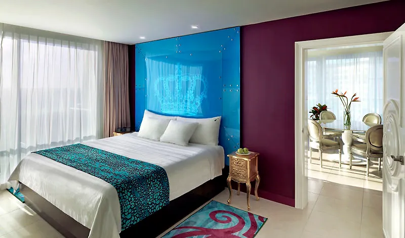 Hard Rock Hotel Κανκούν 5*,